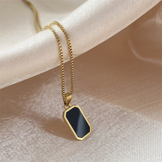 The Black Stone Pendant Necklace 18K Gold Plated (Double Sided)